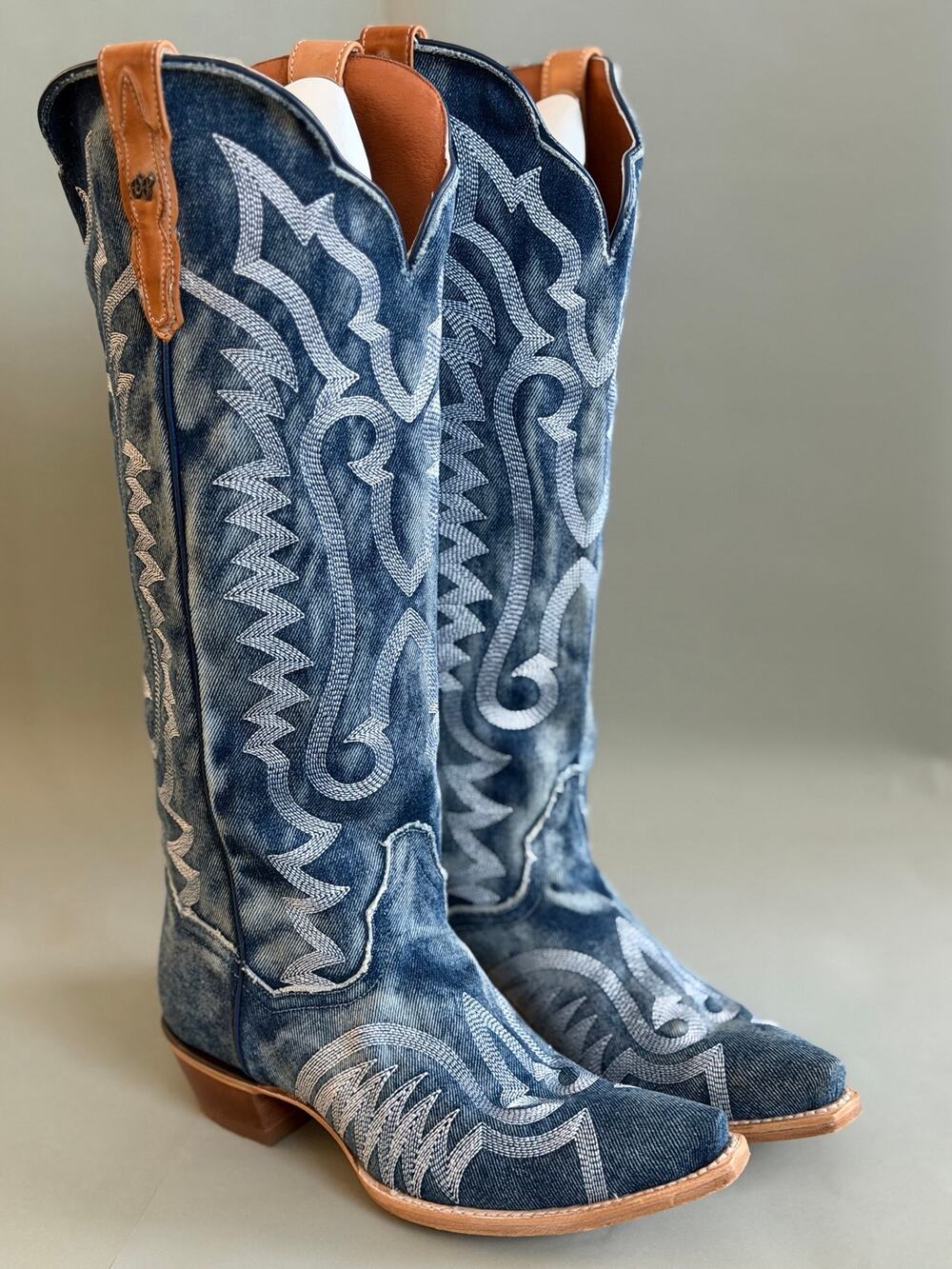 Dan Post Womens Denim Darlin' Stacked Heel Cowboy Boots 10W